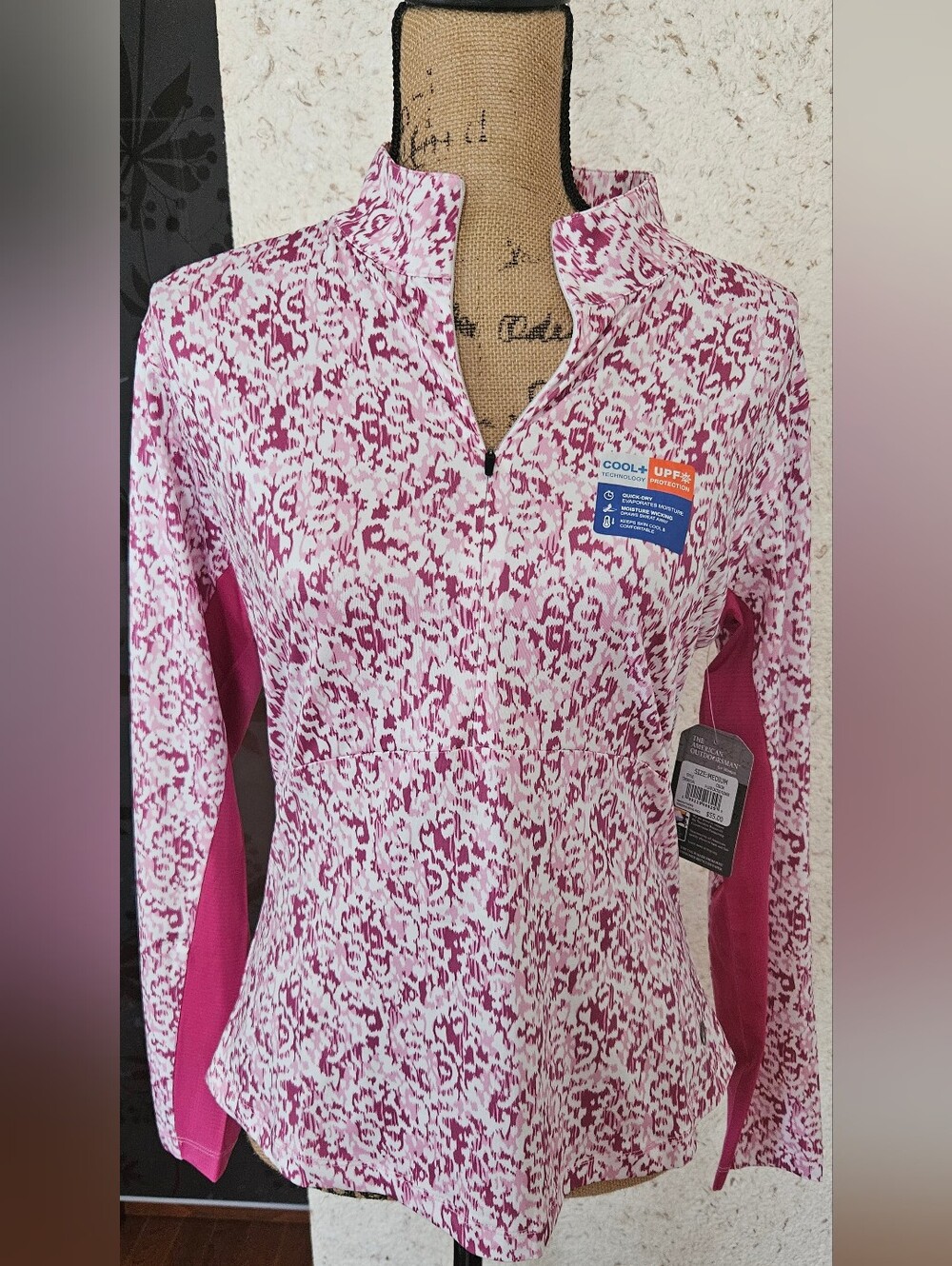 Women’s Pink Patterned Quarter-Zip Performance Top